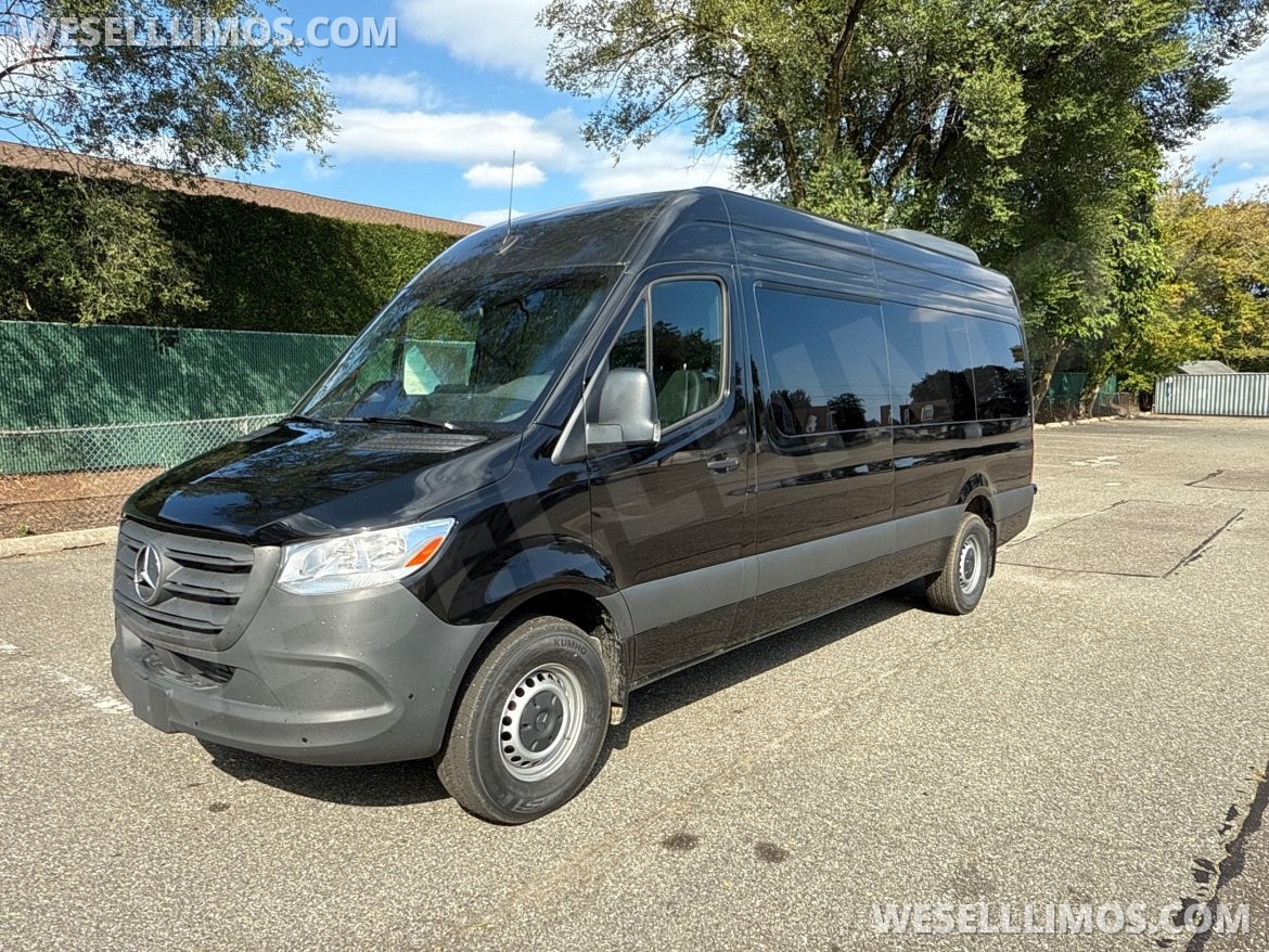 Sprinter for Sale in Baldwin, NY - Photo 2