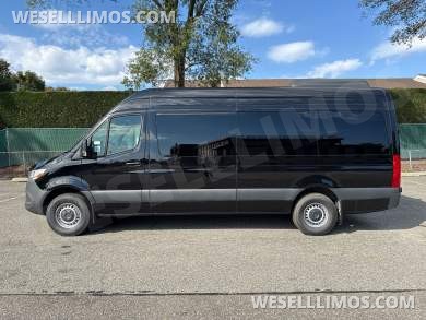 2025 Mercedes-Benz Sprinter Sprinter - Sprinter for Sale in Baldwin, NY - Photo 5