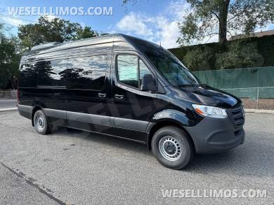 2025 Mercedes-Benz Sprinter Sprinter - Sprinter for Sale in Baldwin, NY - Photo 12