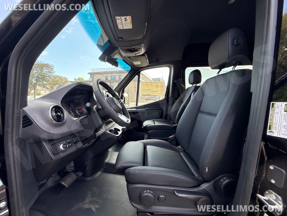 Sprinter for Sale in Baldwin, NY - Photo 17
