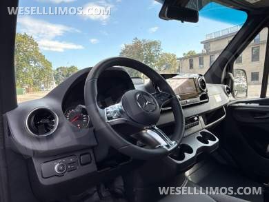 2025 Mercedes-Benz Sprinter Sprinter - Sprinter for Sale in Baldwin, NY - Photo 18