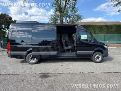 2025 Mercedes-Benz Sprinter Sprinter - Sprinter for Sale in Baldwin, NY - Photo 25