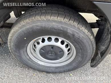 2025 Mercedes-Benz Sprinter Sprinter - Sprinter for Sale in Baldwin, NY - Photo 32