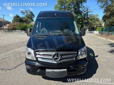 2017 Midwest Automotive Design Mercedes-Benz Sprinter Sprinter - Sprinter for Sale in Baldwin, NY - Photo 13