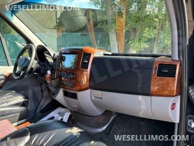 2017 Midwest Automotive Design Mercedes-Benz Sprinter Sprinter - Sprinter for Sale in Baldwin, NY - Photo 22