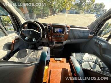2017 Midwest Automotive Design Mercedes-Benz Sprinter Sprinter - Sprinter for Sale in Baldwin, NY - Photo 23