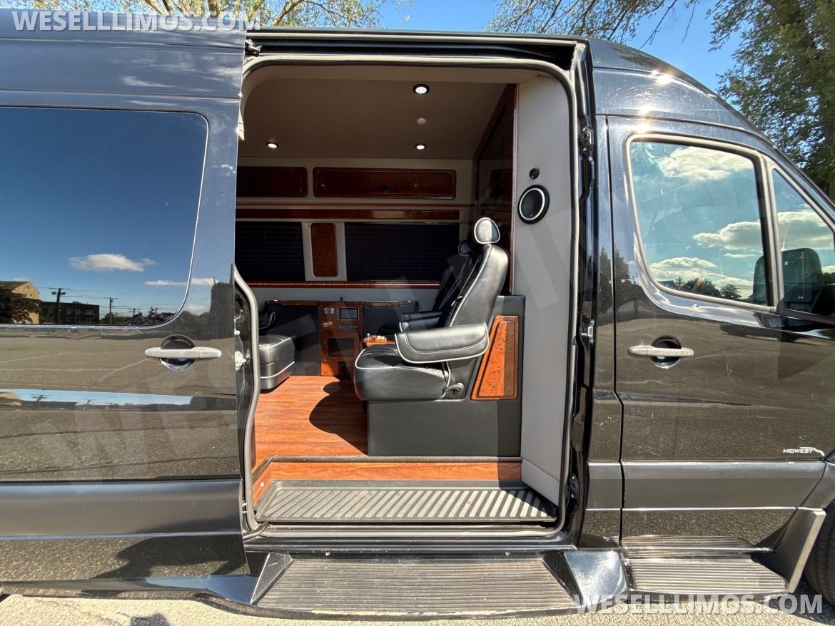 Sprinter for Sale in Baldwin, NY - Photo 25