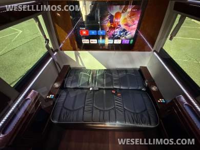 2017 Midwest Automotive Design Mercedes-Benz Sprinter Sprinter - Sprinter for Sale in Baldwin, NY - Photo 31