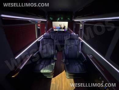 2017 Midwest Automotive Design Mercedes-Benz Sprinter Sprinter - Sprinter for Sale in Baldwin, NY - Photo 32