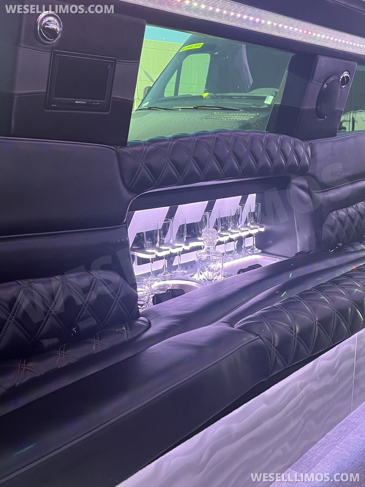 Limousine for Sale in Hawthorne, NJ - Photo 6