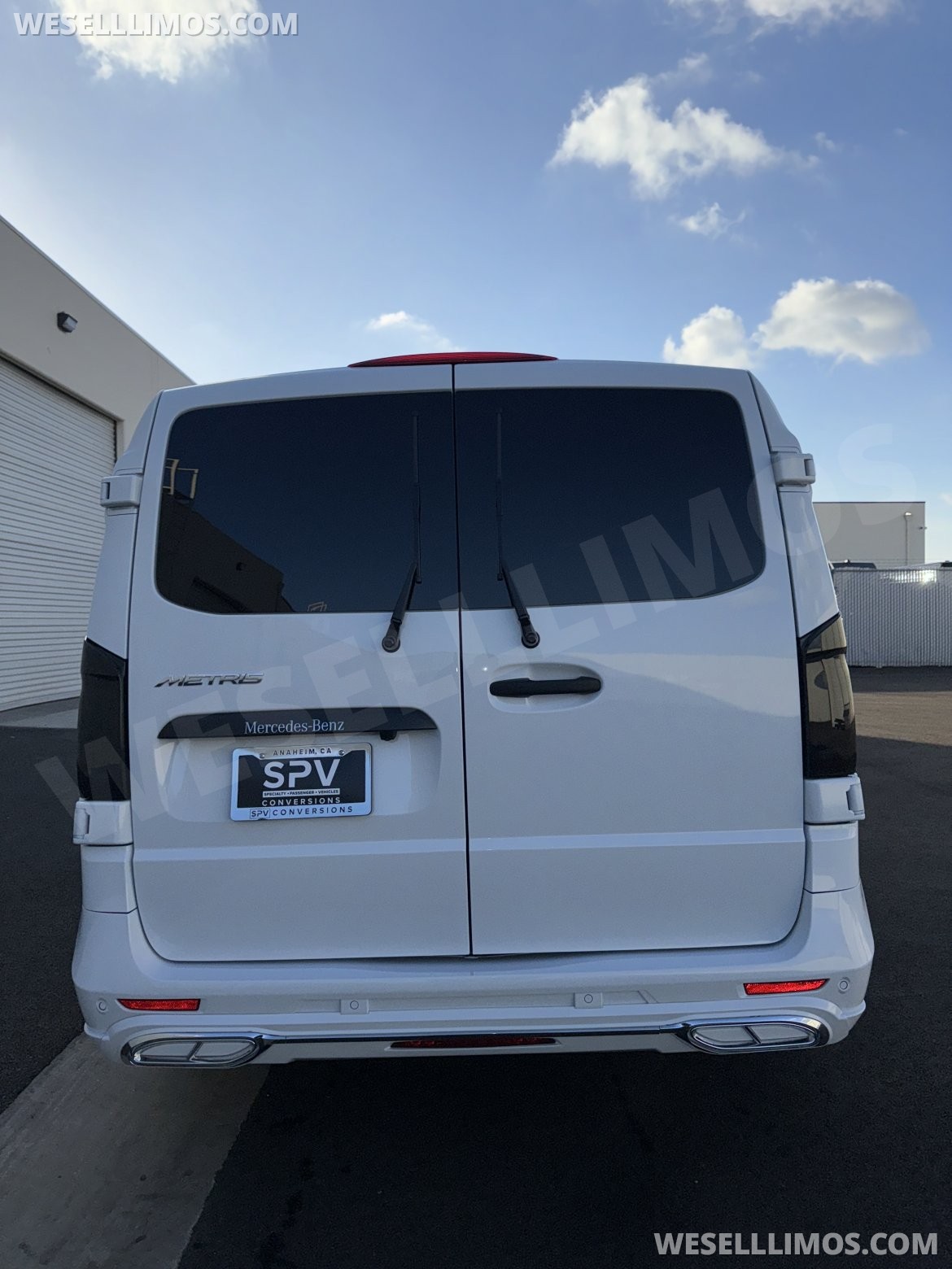 CEO SUV Mobile Office for Sale in Anaheim, CA - Photo 6