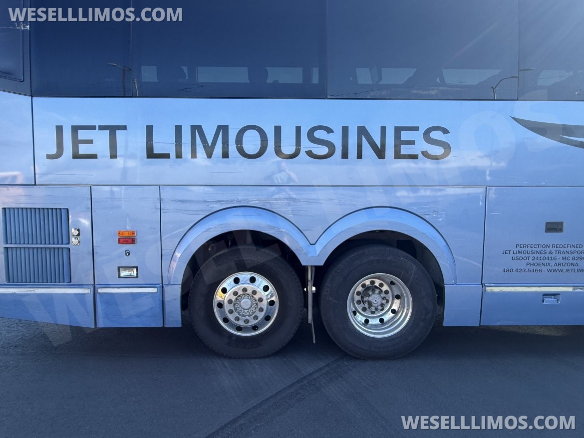 Motorcoach for Sale in Phoenix, AZ - Photo 7