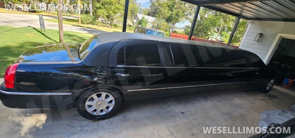 Limousine for Sale in Houston, TX - Main Photo