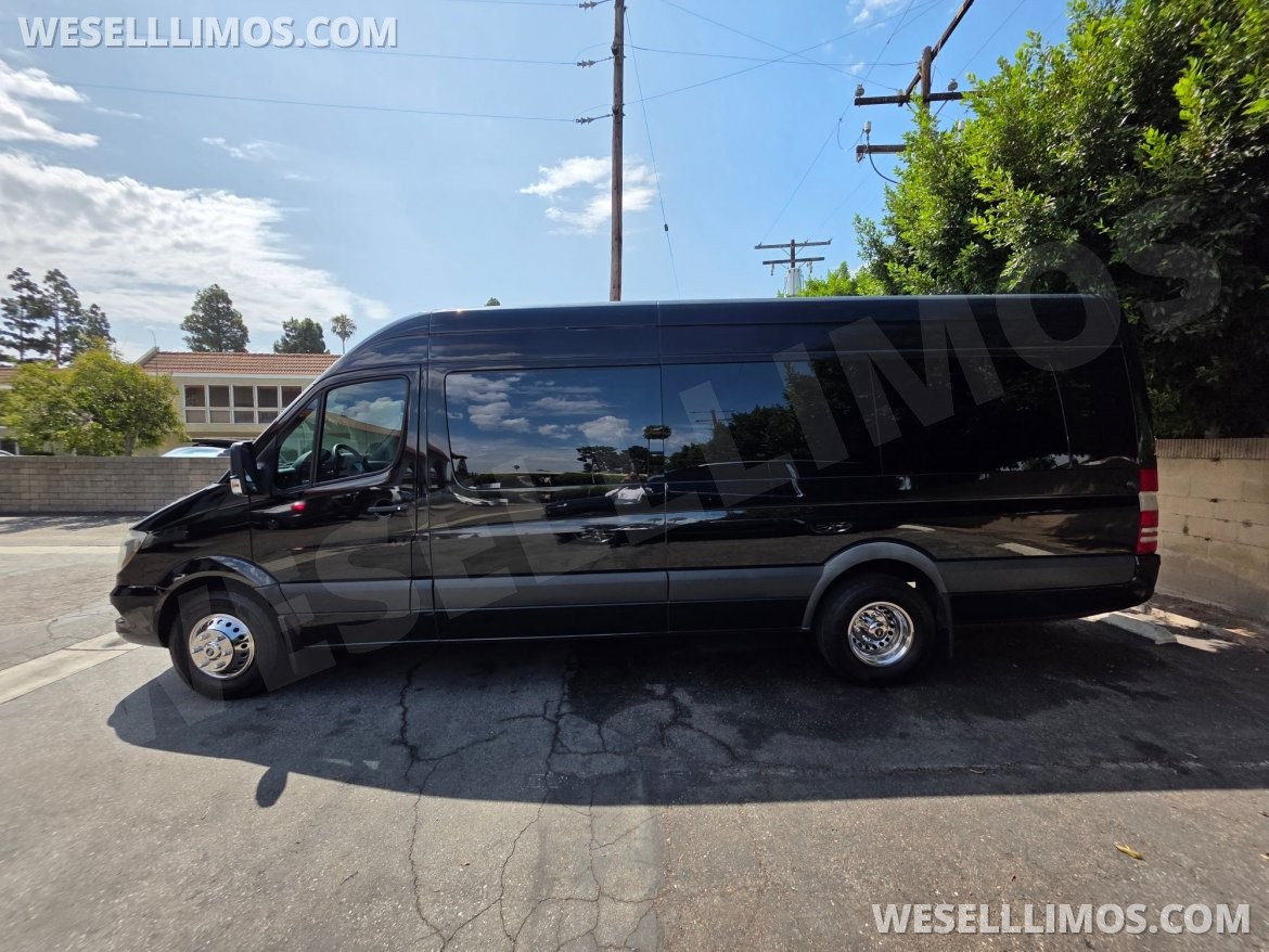 Sprinter for Sale in Tustin, CA - Photo 2