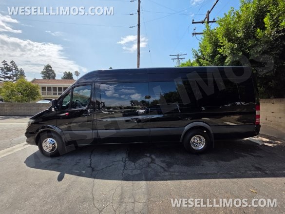 2017 Mercedes-Benz Sprinter 3500 Sprinter for Sale in Tustin, CA - Photo 2