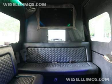 2016 Mercedes-Benz Sprinter 3500 High Roof Ext Limousine - Sprinter for Sale in Houston, TX - Photo 20