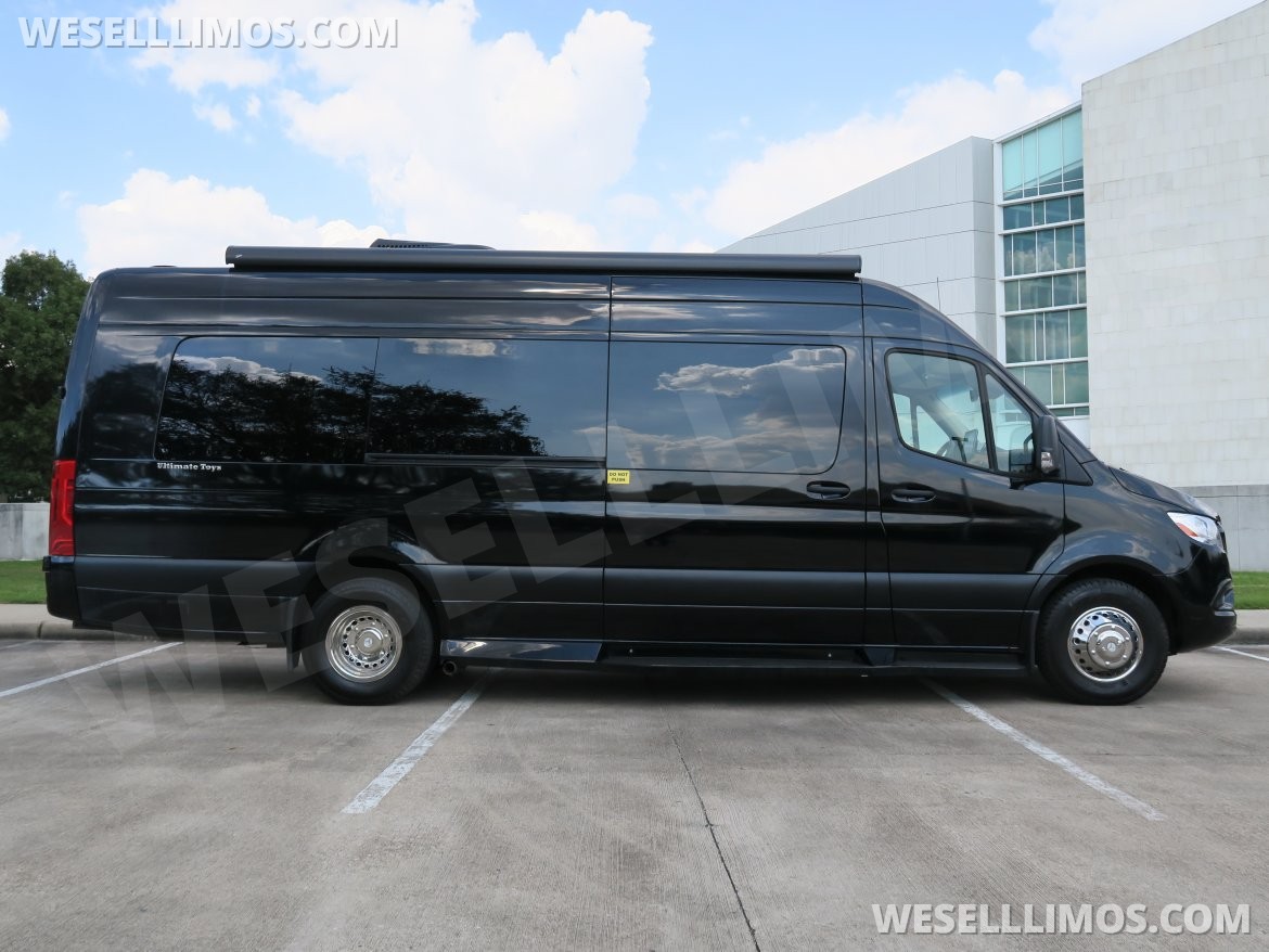 Sprinter for Sale in Houston, TX - Photo 9