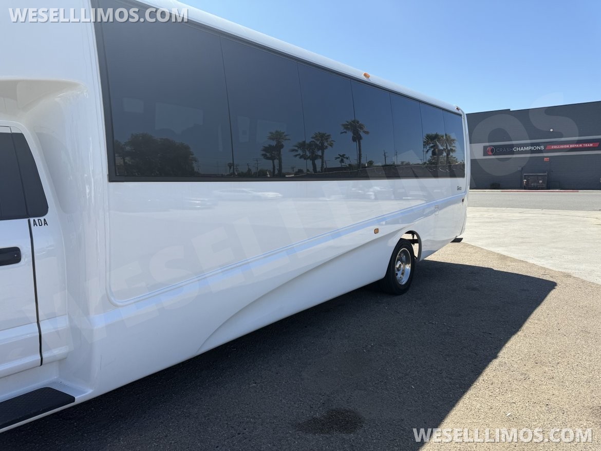 Executive Shuttle for Sale in National City, CA - Photo 5