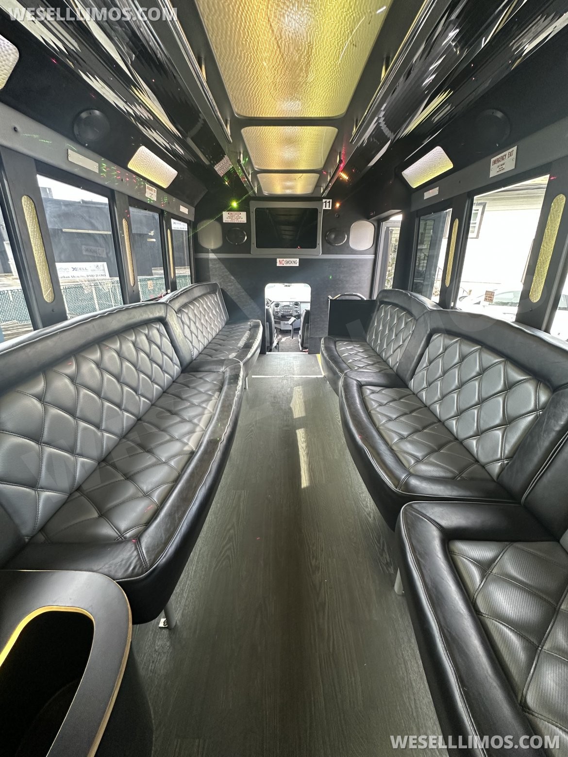Limo Bus for Sale in Hawthorne, NJ - Photo 12