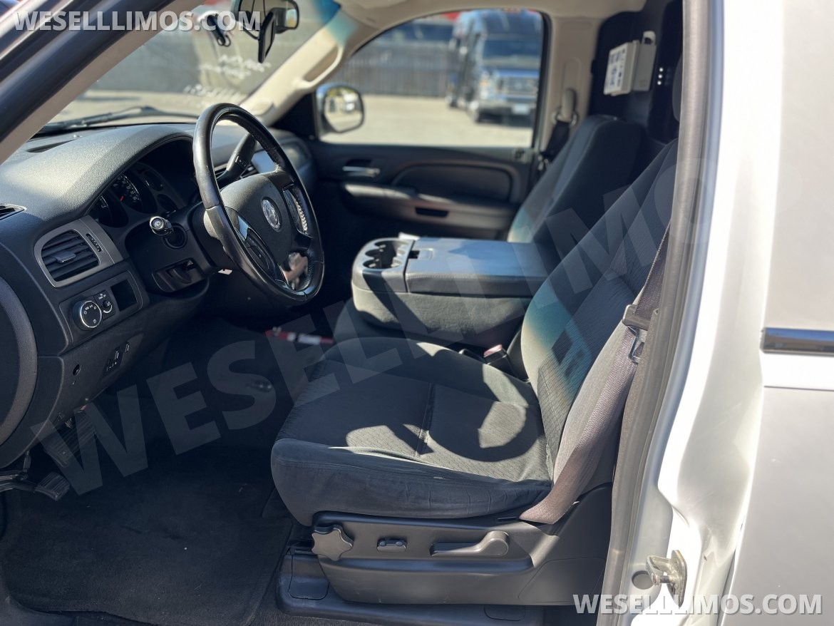 SUV Stretch for Sale in Pasadena, MD - Photo 12