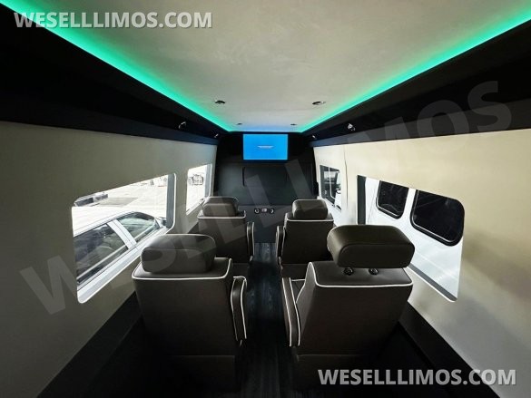 2019 Mercedes-Benz Sprinter Shuttle Sprinter for Sale in Carson, CA - Photo 2