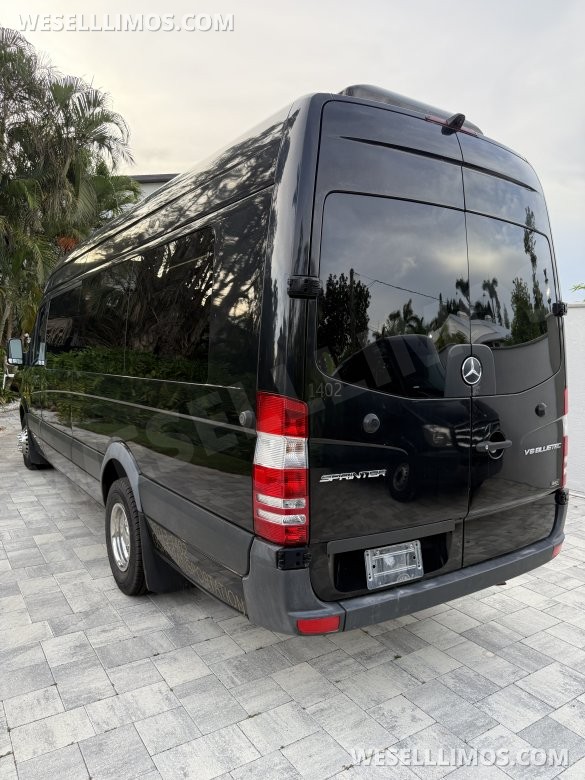 2015 Mercedes-Benz 3500 170” Raised Roof Extended Sprinter for Sale in Nashville, TN - Photo 2