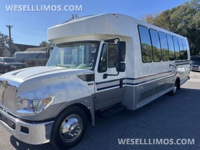 2014 Turtle Top International IC AC Shuttle Bus - Shuttle Bus for Sale in Pasadena, MD - Photo 2