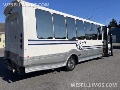 2014 Turtle Top International IC AC Shuttle Bus - Shuttle Bus for Sale in Pasadena, MD - Photo 3