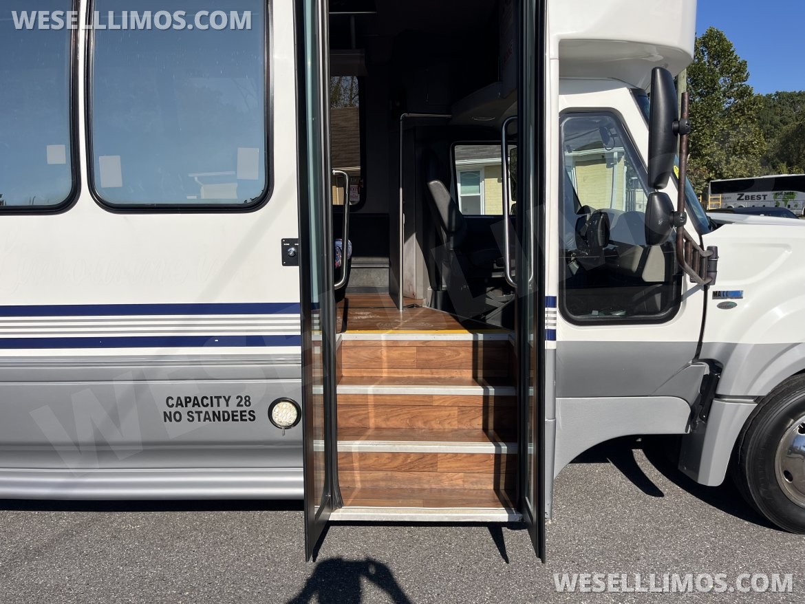 Shuttle Bus for Sale in Pasadena, MD - Photo 5