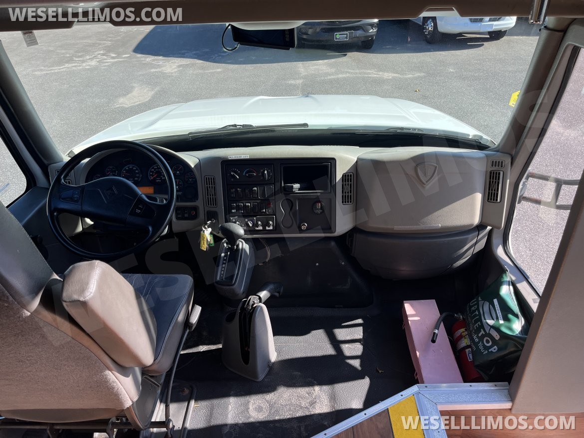 Shuttle Bus for Sale in Pasadena, MD - Photo 10