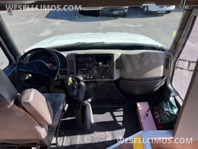 2014 Turtle Top International IC AC Shuttle Bus - Shuttle Bus for Sale in Pasadena, MD - Photo 10