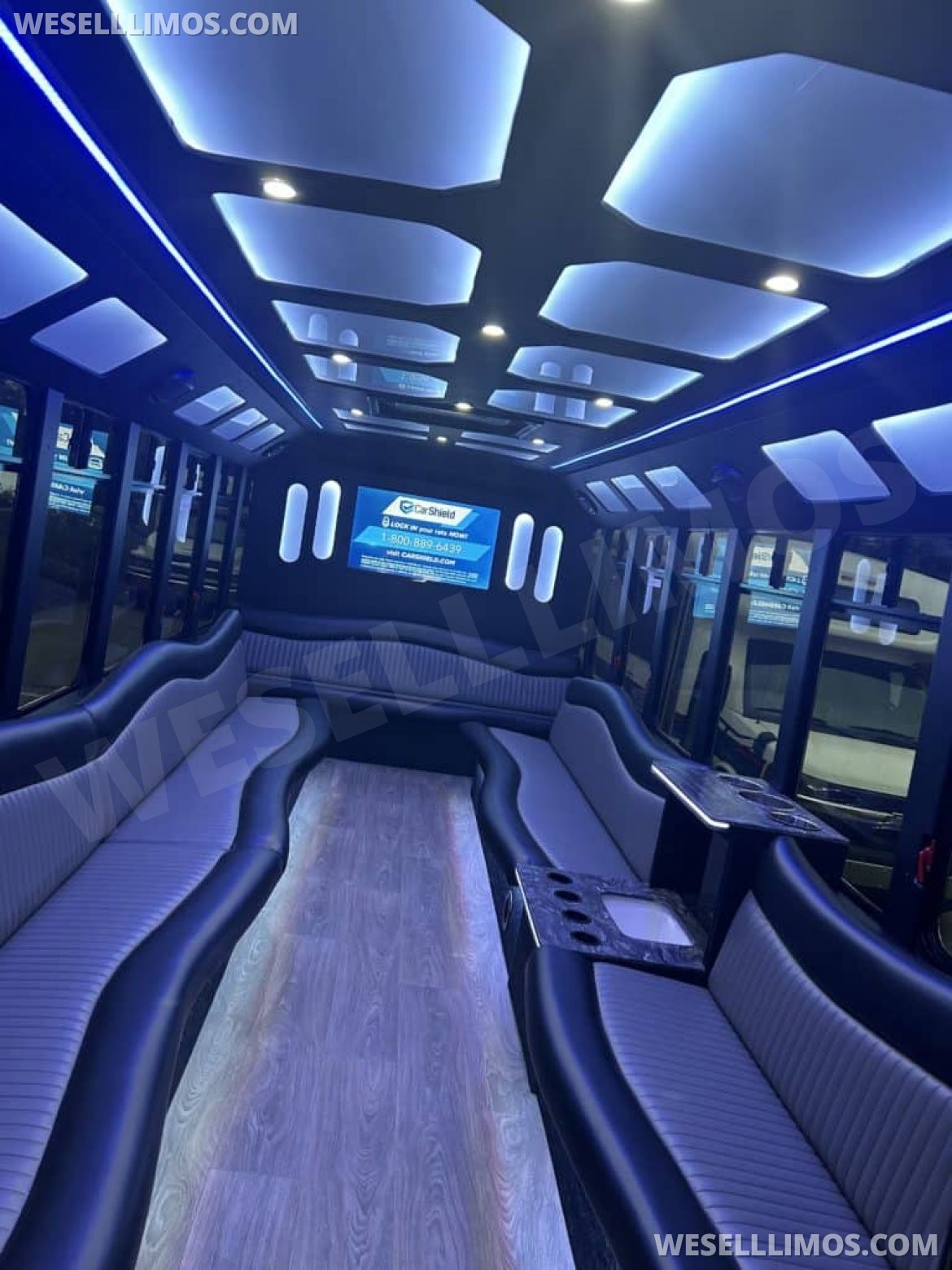 Shuttle Bus for Sale in FRASER, MI - Photo 17