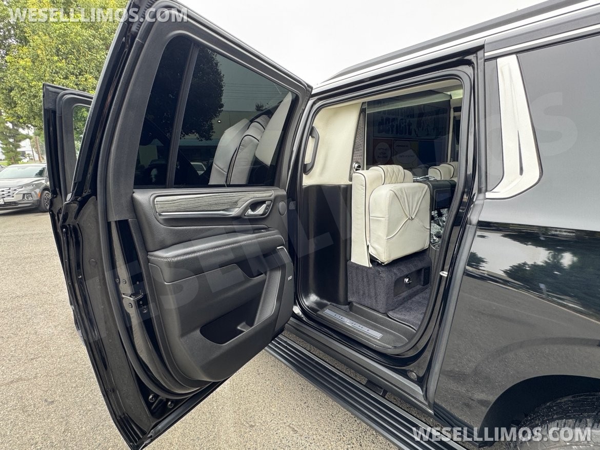CEO SUV Mobile Office for Sale in Ontario, CA - Photo 11