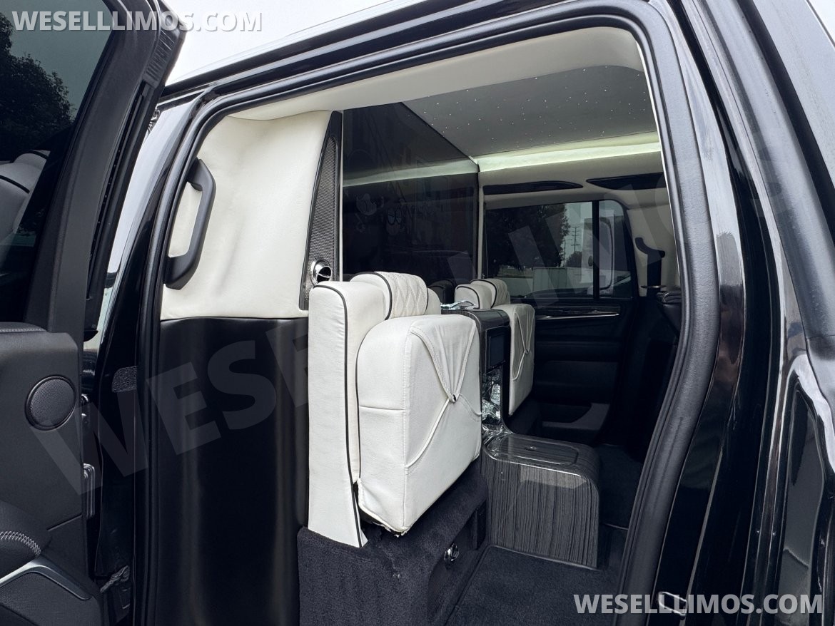CEO SUV Mobile Office for Sale in Ontario, CA - Photo 12