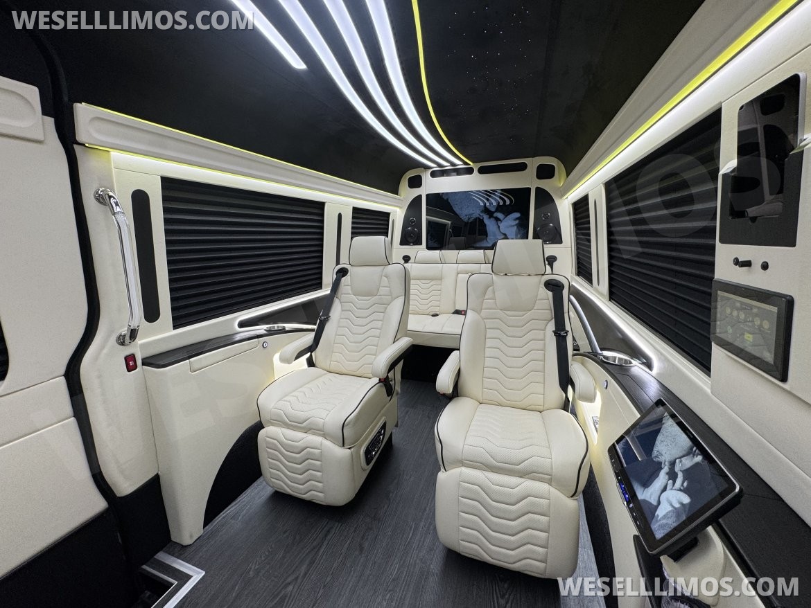 Sprinter for Sale in Springfield, MO - Photo 3