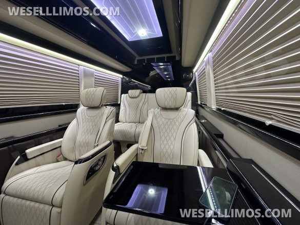 2023 Mercedes-Benz Diplomat JET Sprinter for Sale in Springfield, MO - Photo 3