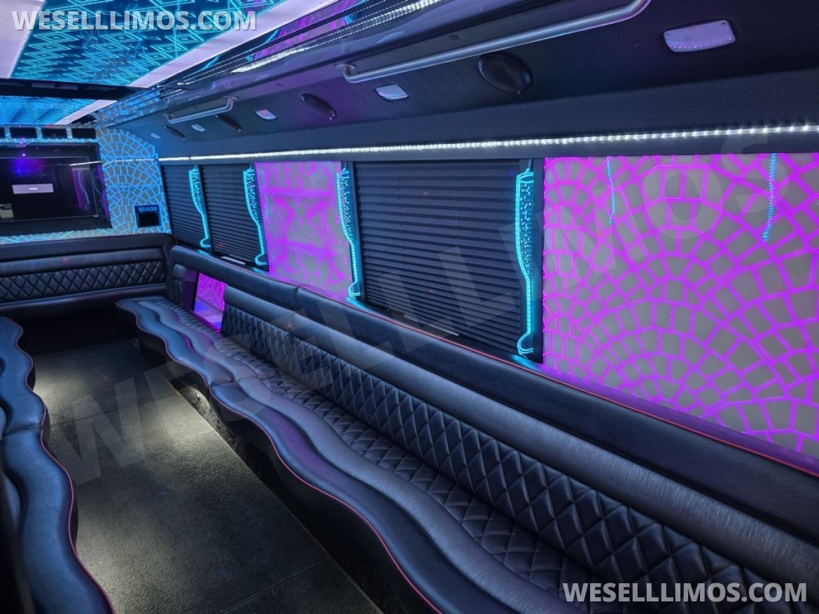 Limo Bus for Sale in Erie, PA - Photo 4