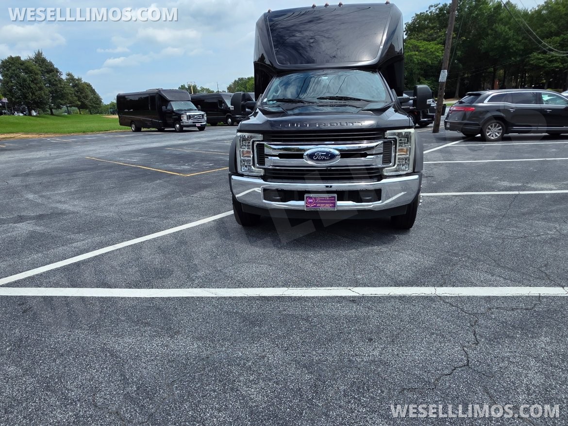 Shuttle Bus for Sale in Laguna Niguel, CA - Main Photo
