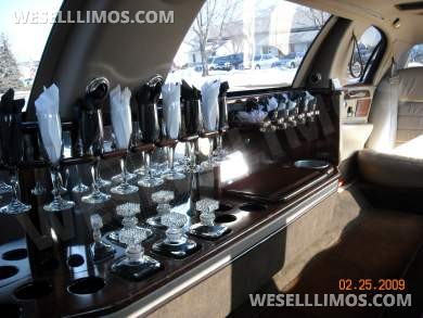 2004 Ford Excursion SUV Stretch for Sale in Minneapolis, MN