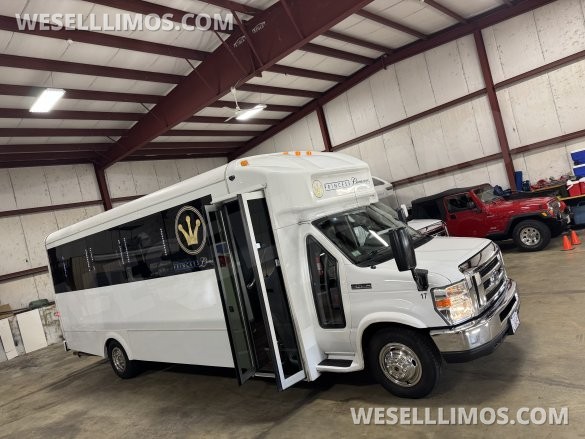 2017 Ford E450 Party Bus - 14 passenger Limo Bus for Sale in Fall River, MA - Main Photo
