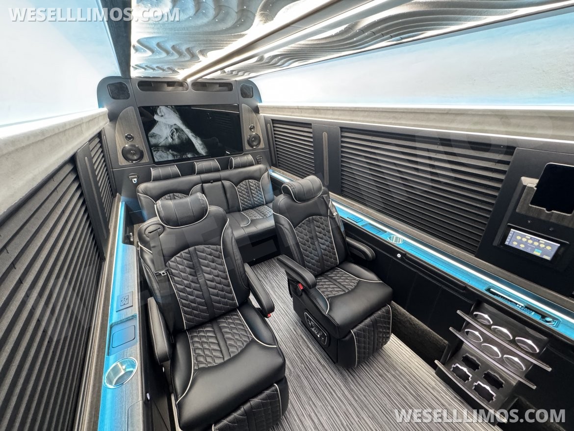Sprinter for Sale in Springfield, MO - Photo 4