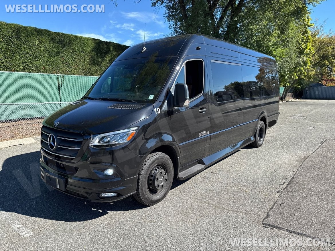 Sprinter for Sale in Baldwin, NY - Photo 2