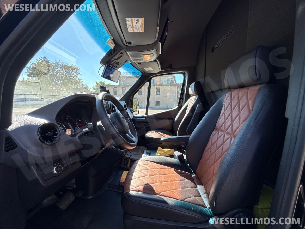 Sprinter for Sale in Baldwin, NY - Photo 17