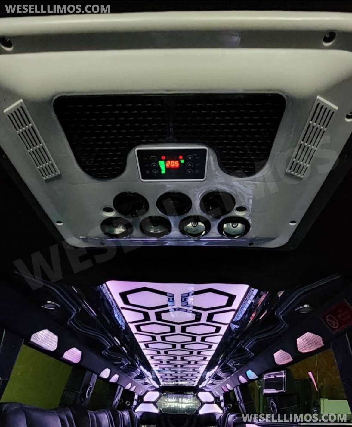 Limousine for Sale in San Angelo, FL - Photo 9