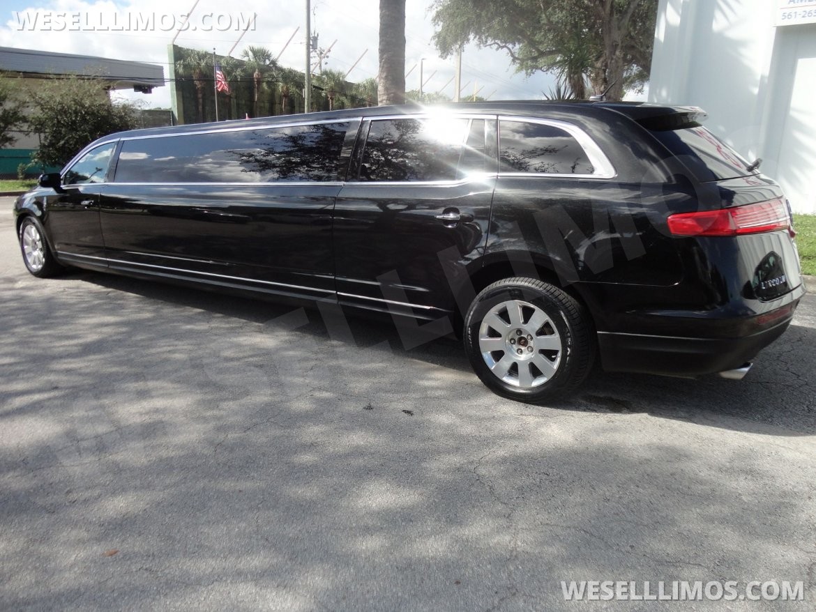 Limousine for Sale in Delray Beach, FL - Photo 2