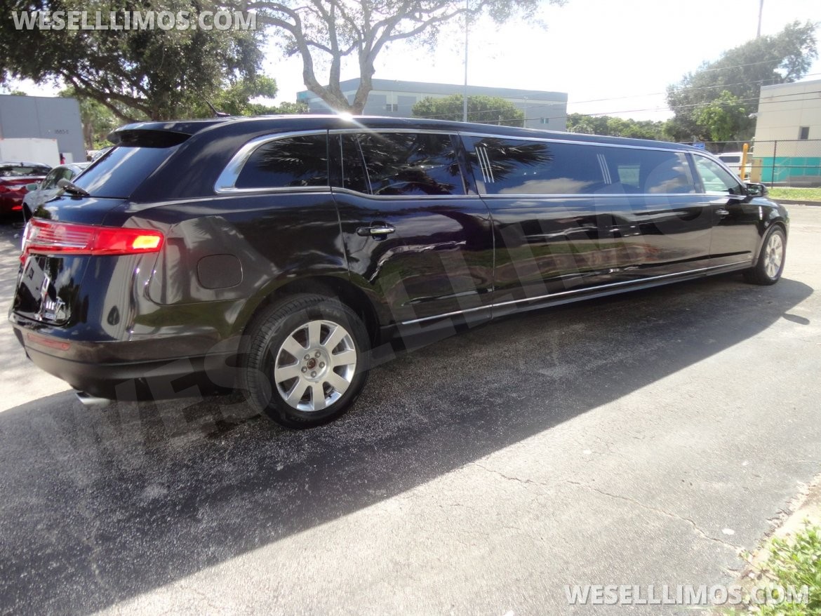 Limousine for Sale in Delray Beach, FL - Photo 4