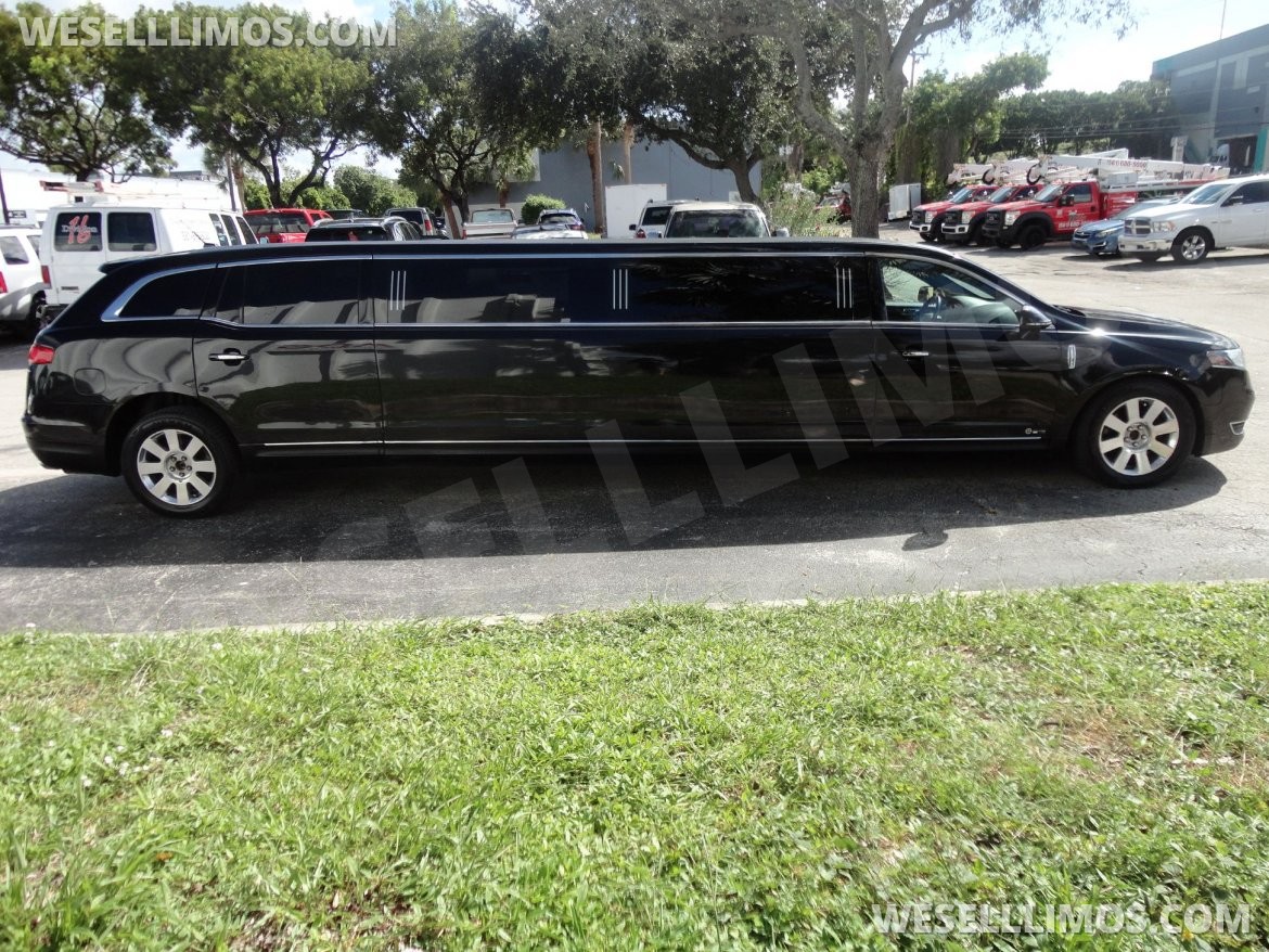 Limousine for Sale in Delray Beach, FL - Photo 5