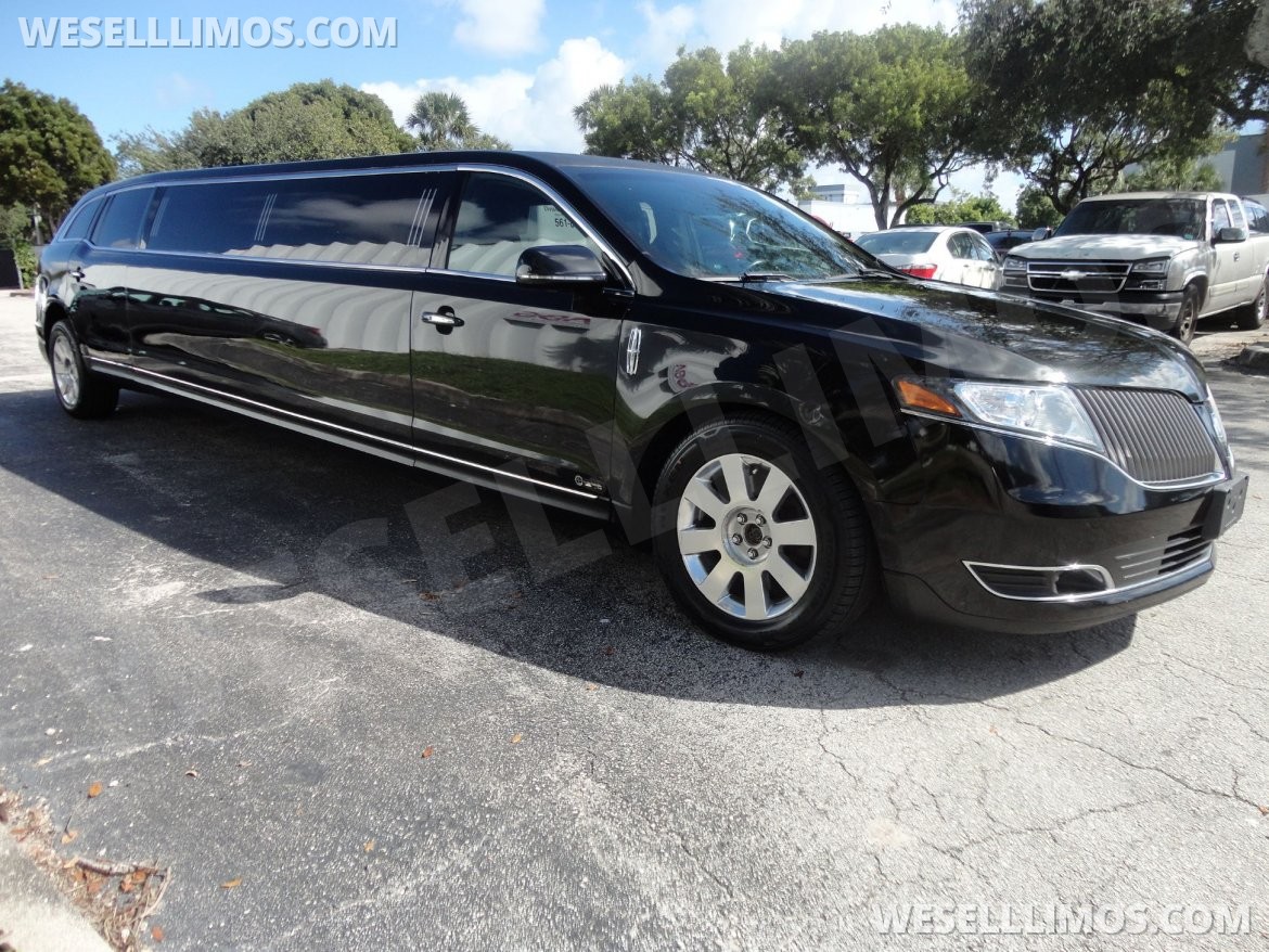 Limousine for Sale in Delray Beach, FL - Photo 6