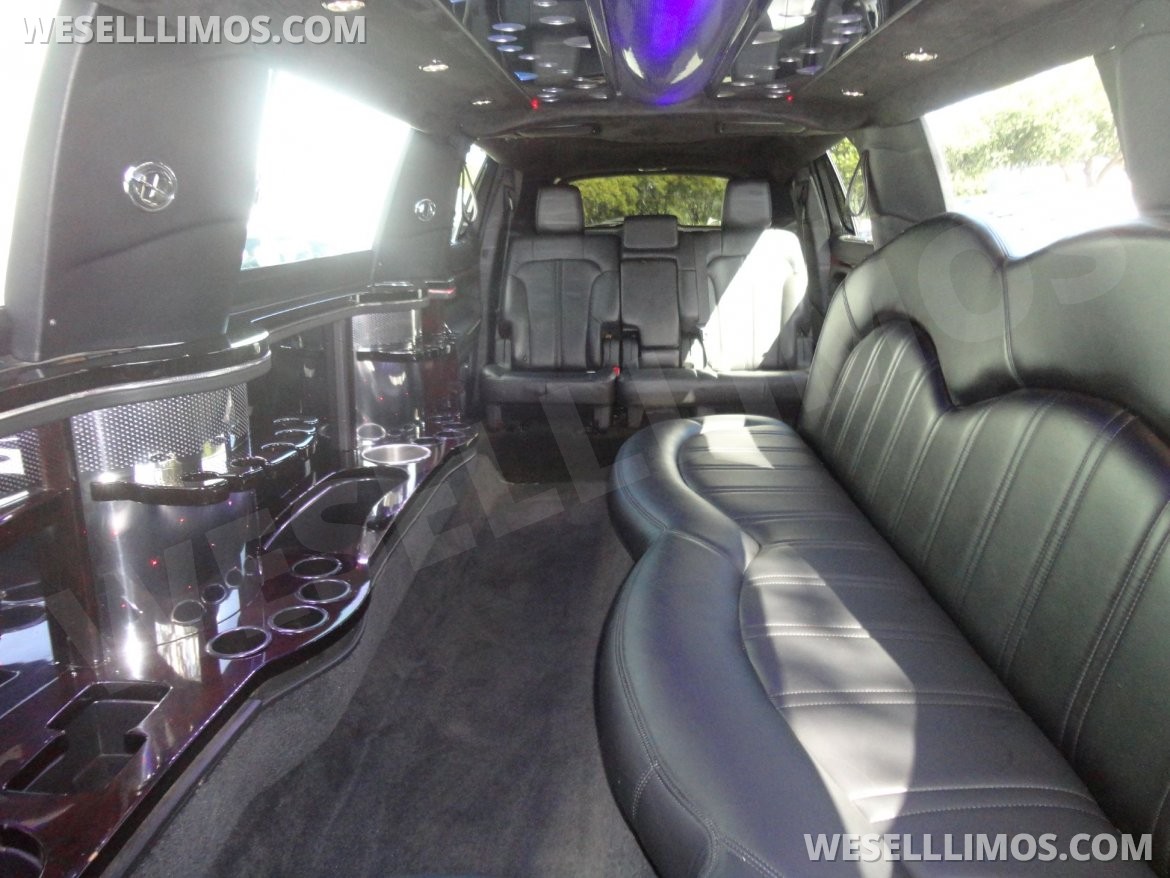 Limousine for Sale in Delray Beach, FL - Photo 9