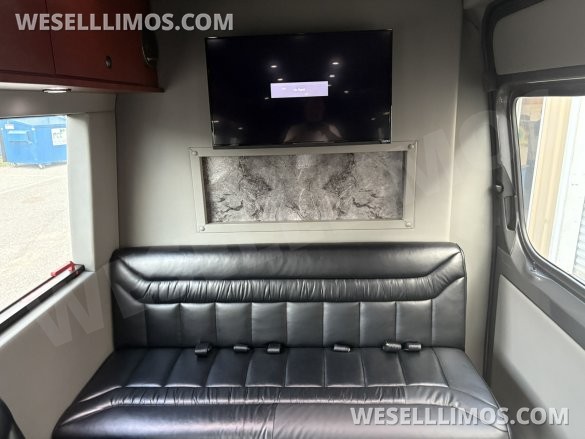 2013 Mercedes-Benz Sprinter 2500 Limousne Limousine for Sale in Sarasota, FL - Photo 2